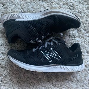 New Balance VAZEE running shoes